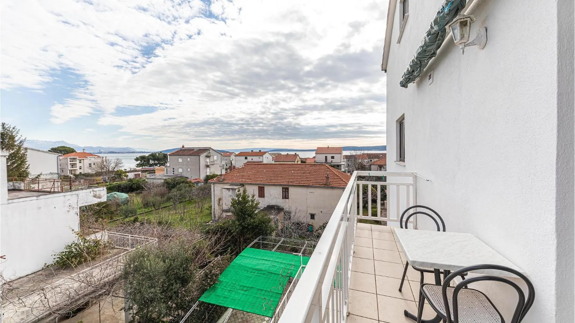 Gorgeous Apartment In Kastel Stafilic Kastela