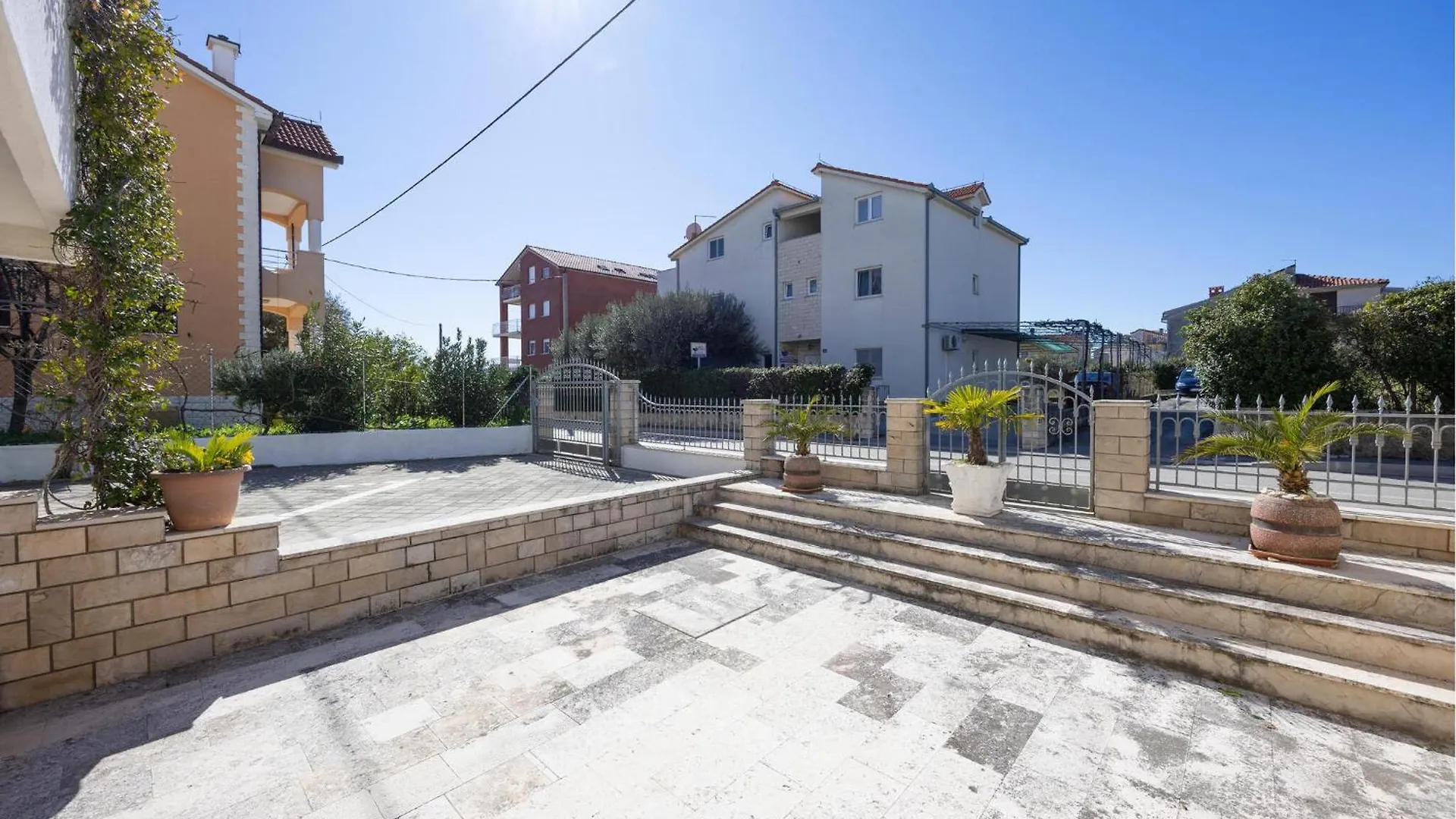 Gorgeous Apartment In Kastel Stafilic Kastela